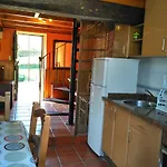 Apartment La *